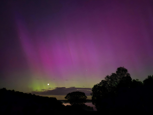 Aurora 6 by Earthshine Emporium
