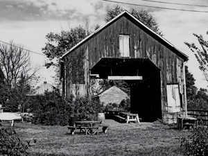 Maryland Barn by Earthshine Emporium