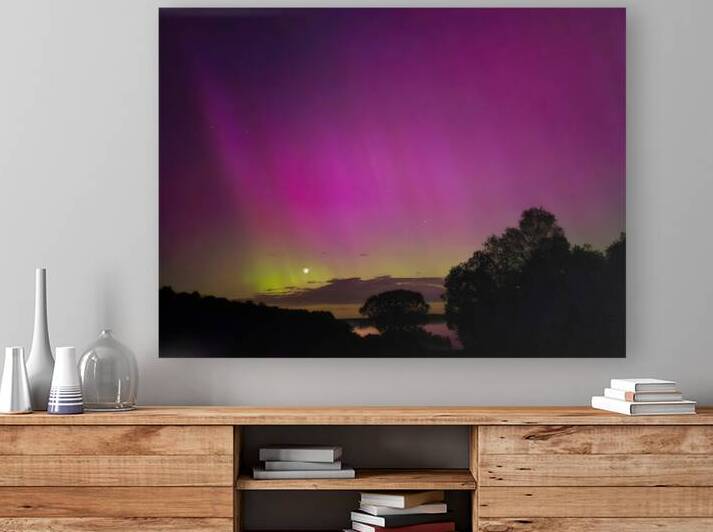 Aurora 9 by Earthshine Emporium