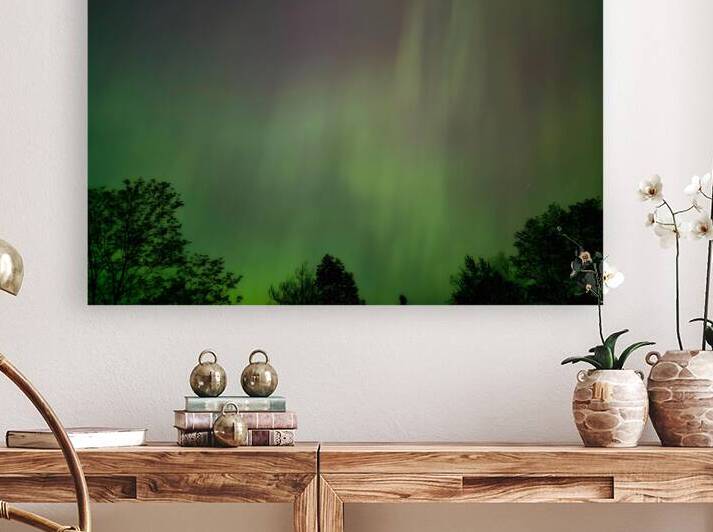 Aurora 1 by Earthshine Emporium